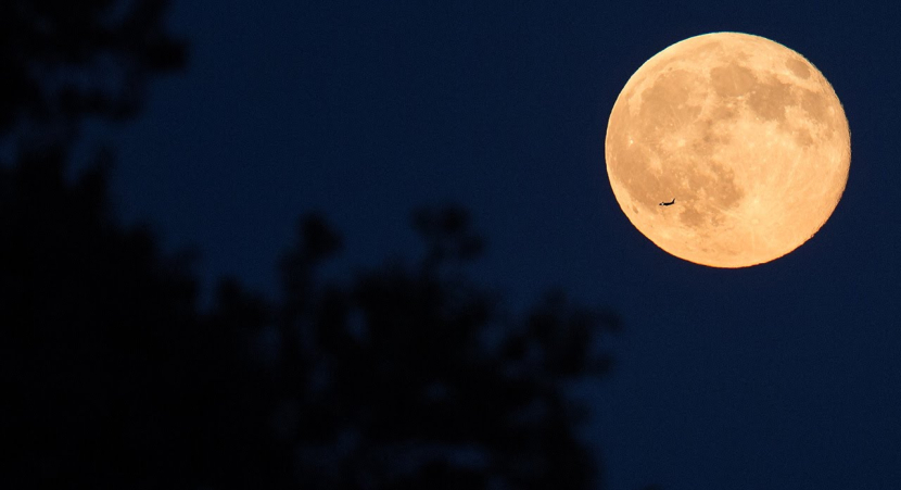 Bulan purnama April. Gambar: NASA