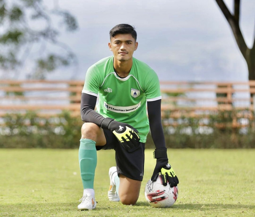 Fitrul Dwi Rustapa memilih nomor punggung 1 saat bergabung dengan Persib Bandung untuk kompetisi akan datang.