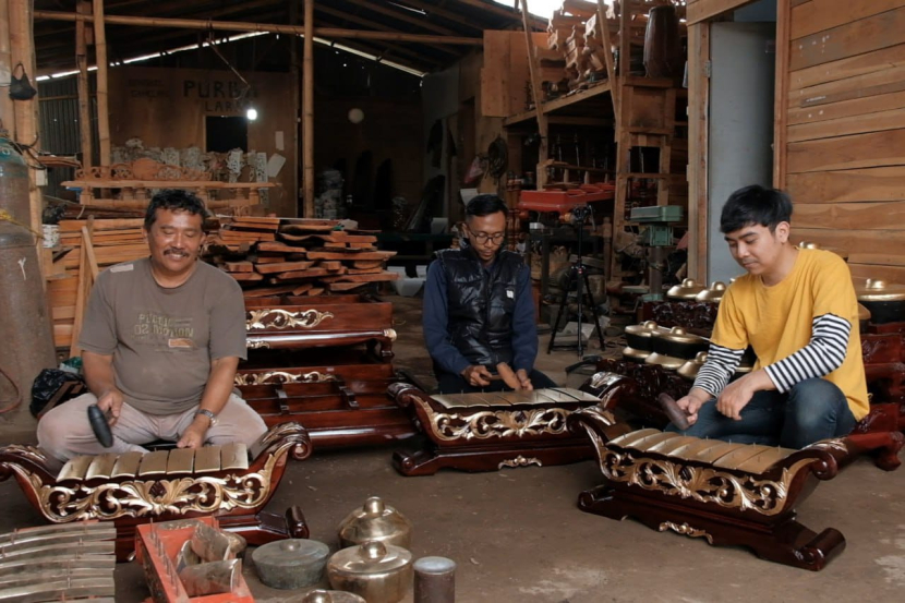 Pemilik gamelan Purbalaras, Dedi Rahmat/Humas Pemkot Bandung 