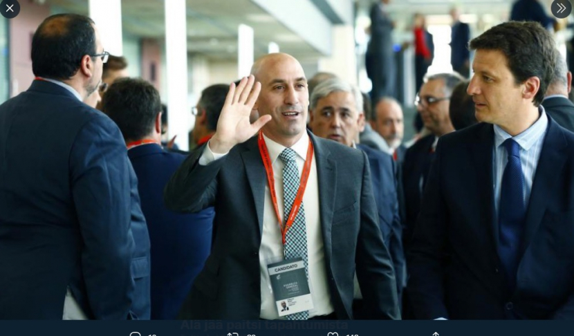 Luis Rubiales mengonfirmasi tidak bisa hadir di Stadion<a href=