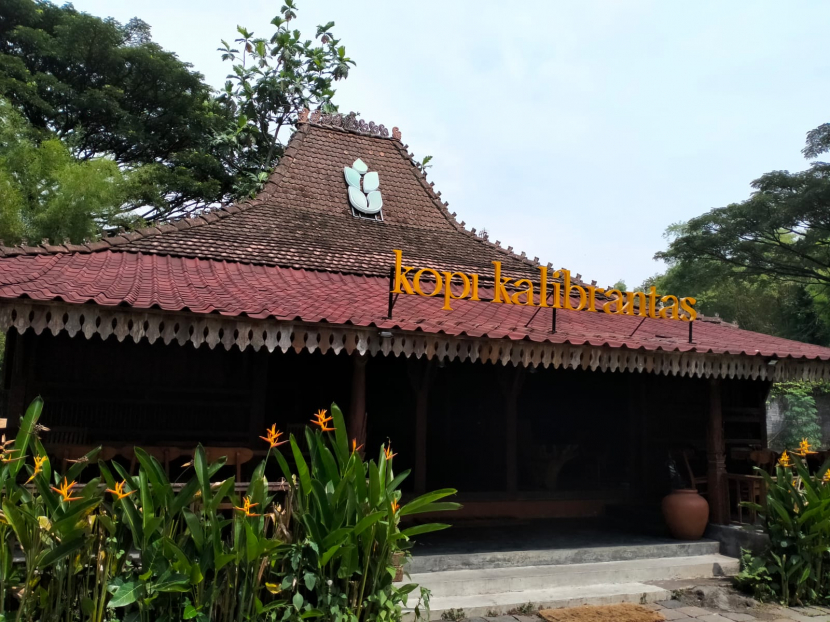 Resto Kopi Kali Brantas di Kota Malang, Jawa Timur
