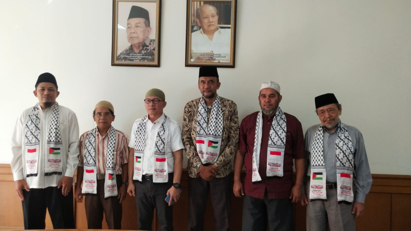 Presidium Medical Emergency Rescue Committee (MER-C) Indonesia dan Majelis Ormas Islam (MOI). Dokumen MER-C