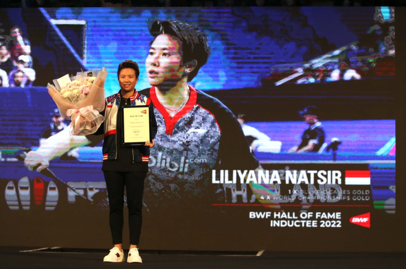 Pemain spesialis ganda campuran, Liliyana Natsir meraih empat kali gelar Juara Dunia.