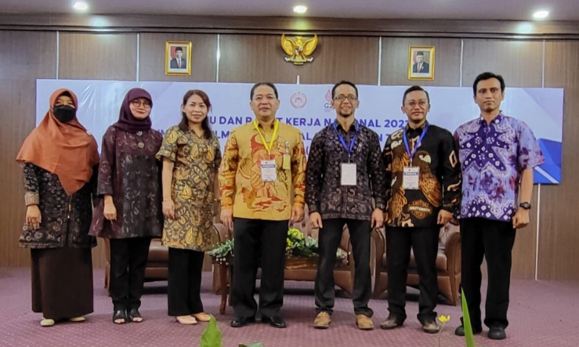 FIA UI bersama dengan FIA UB, Malang, Jawa Timur, menandatangani perjanjian kerja sama pada saat acara Temu dan Rapat Kerja Nasional Forum Dekan Ilmu-Ilmu Sosial se-Indonesia (Fordekkis). 