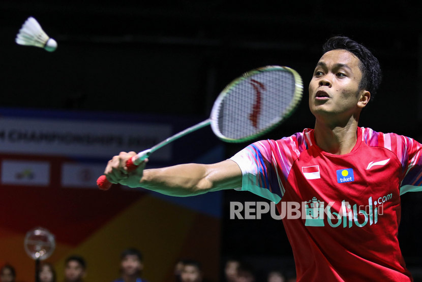 Dua wakil Indonesia unggulan tiga, Anthony Sinisuka Ginting dan unggulan empat Jonatan Christie lolos ke semifinal Swiss Terbuka 2022 dan akan menghadapi wakil India.