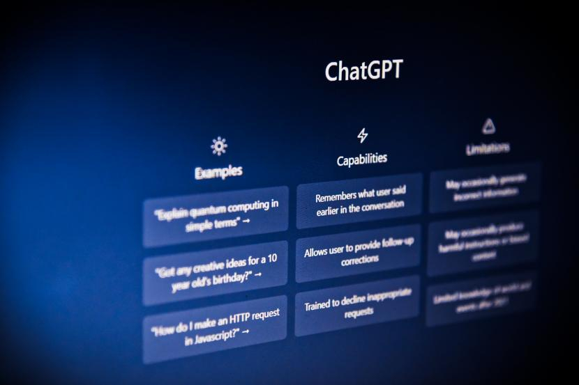 Layar ChatGPT yang dikembangkan OpenAI milik Microsoft.