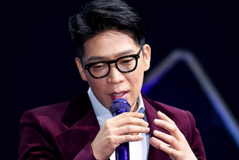 Artis Korea Selatan, MC Mong terkena skandal karena telah berusaha menghindari wajib militer. Dok. Soompi