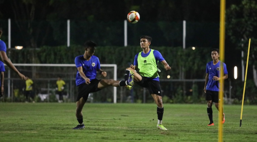 Timnas U23 Indonesia menggelar latihan untuk mematangkan strategi. (pssi.or.id)