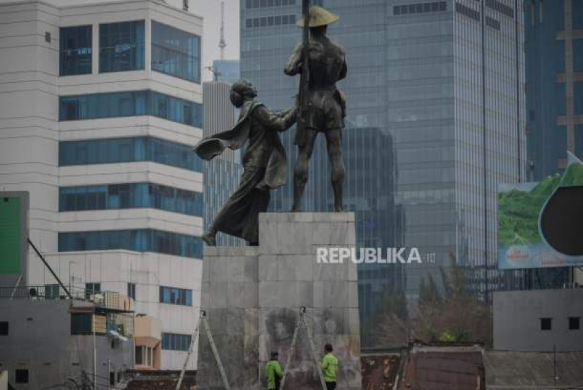 Patung Pahlawan atau yang dikenal dengan Patung Tani. Foto: Republika.