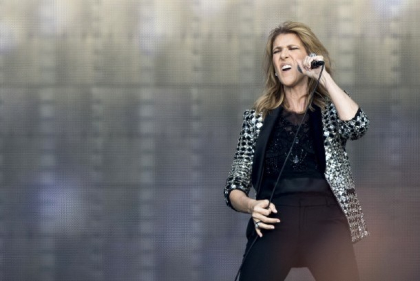 Penyanyi Celine Dion. Celine Dion Comeback dengan 