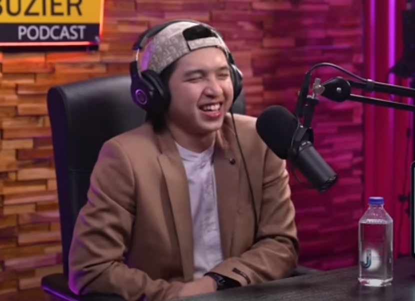 Dennis Slim saat diundang ke Podcast Deddy Corbuzier. Foto: Tangkapan layar