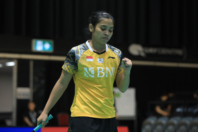 Pemain tunggal putri Indoneisa, Gregoria Mariska Tunjung mengalahkan wakil Cina unggulan tujuh, Han Yue di semifinal Australia Open 2022.