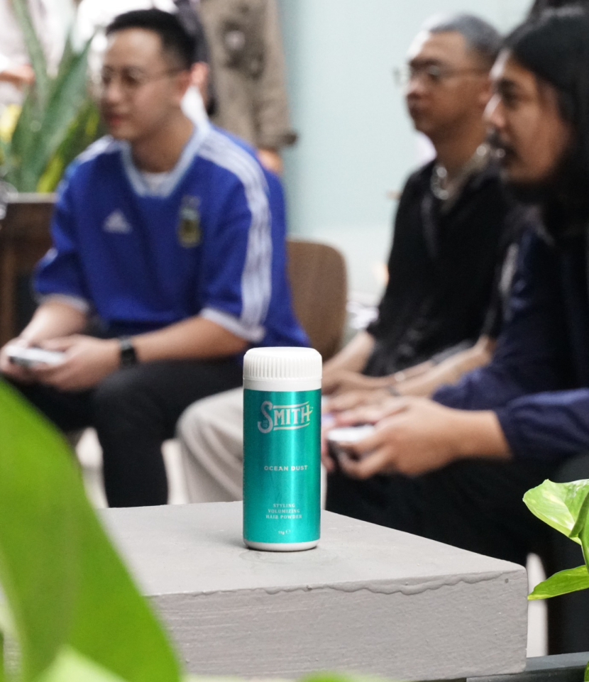 Produk hair care buruan anak muda masa kini, termasuk Smith Men Supply, pelopor produk hairstyling Indonesia, yang sudah berdiri sejak 2013. (foto: smith men supply)