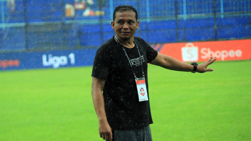 Kuncoro secara resmi menjabat sebagai pelatih caretaker setelah diistirahatkannya Eduardo Almeida.