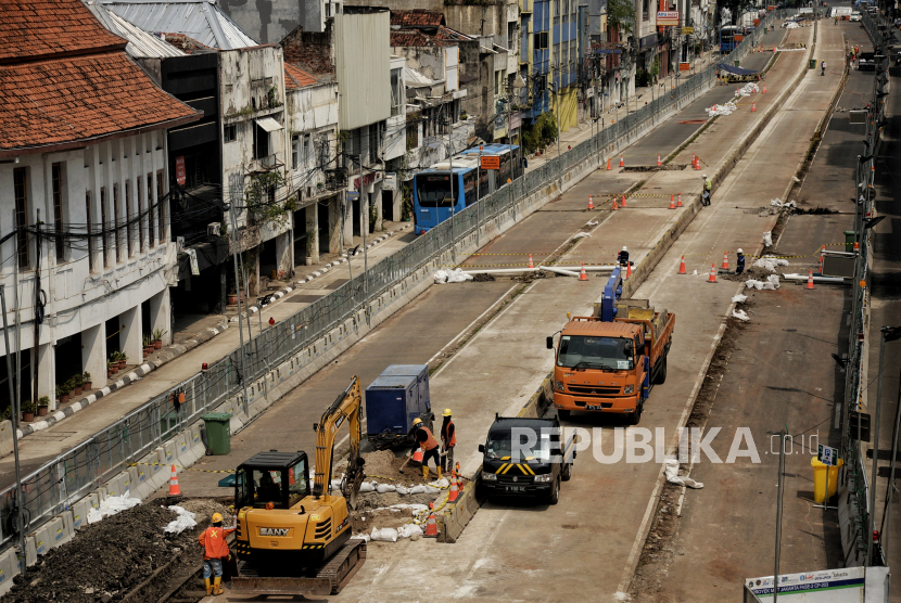 Pembangunan MRT Fase 2 Glodok-Kota.