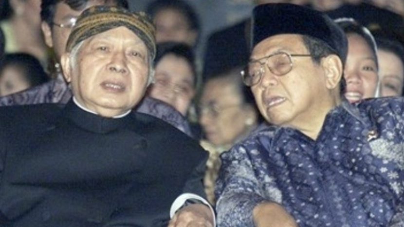 Presiden kedua RI, Soeharto dan Presiden keempat RI, Gus Dur punya hubungan yang unik.