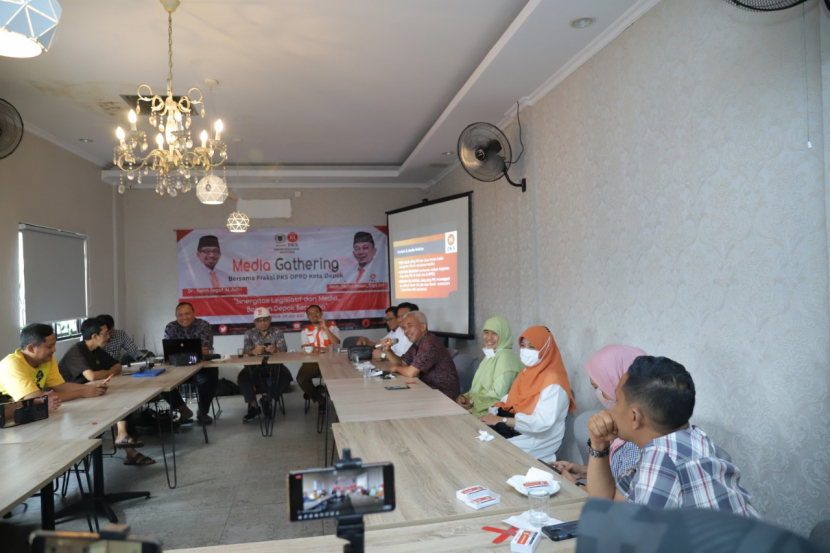 Fraksi PKS DPRD Depok menggelar acara Media Gathering di kawasan Grand Depok City pada Ahad (24/7). Foto: Dok. Fraksi PKS DPRD Depok.
