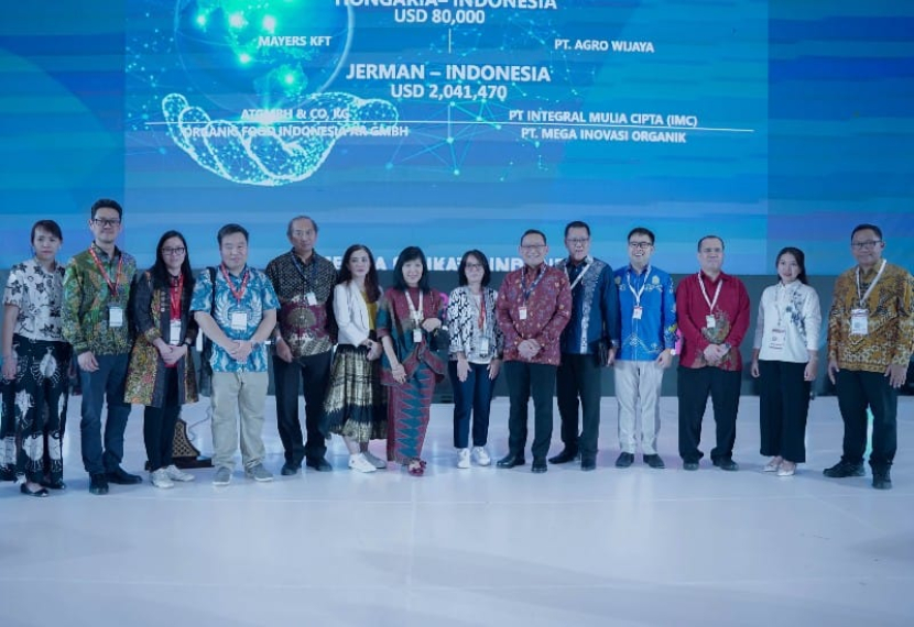 Perusahaan startup tanda tangan elektronik tersertifikasi di Indonesia, Privy, turut berpartisipasi pada gelaran Trade Expo Indonesia (TEI) 2023 yang berlangsung di International Convention Exibition (ICE) BSD, Tangerang. (Foto: Privy)