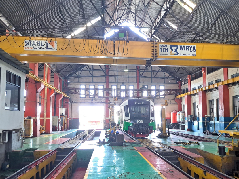Depo Sidotopo  yang berada di wilayah Daop 8 Surabaya ini masih aktif difungsikan sebagai tempat perawatan maupun perbaikan lokomotif, kereta, dan gerbong. . (Foto:Humas PT KAI)