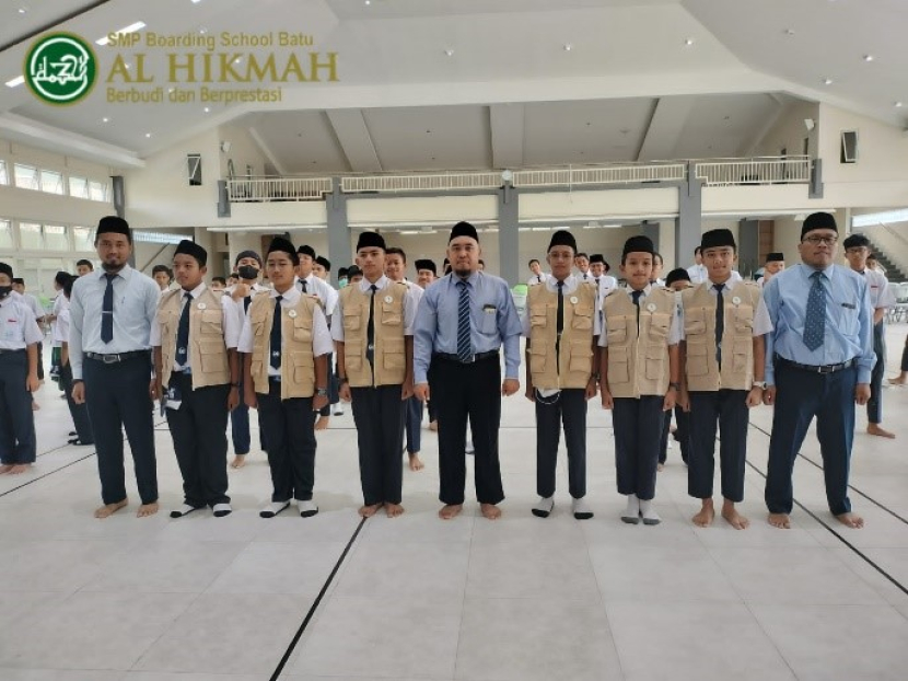 Pembentukan Tim Peduli Lingkungan SMP Al-Hikmah Boarding School Batu