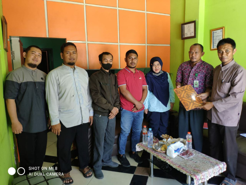 Laznas BMH Perwakilan Papua menjalani audit syariah bersama tim audit dari Kementerian Agama Papua di Kantor Laznas BMH Papua, Jayapura, Jumat (14/10/2022).
