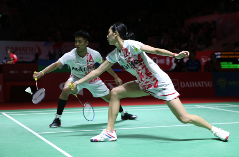 Empat pasangan ganda campuran Indonesia dikalahkan lawan-lawannya di perempat final Thailand Masters 2023. Termasuk Dejan Ferdinansyah/Gloria Emmanuelle Widjaja.