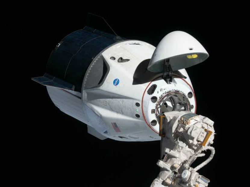 Kapsul Dragon SpaceX. Foto: NASA