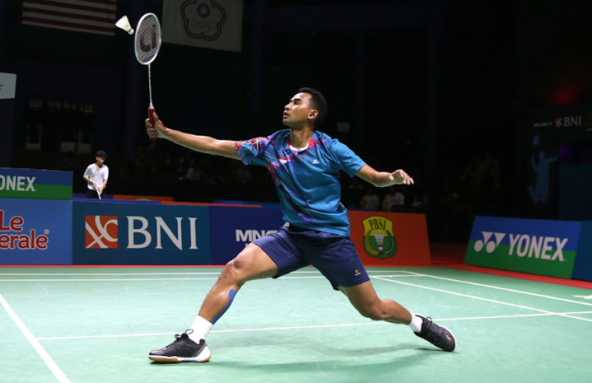 Pemain tunggal putra non Pelatnas, Tommy Sugiarto menjadi satu-satunya wakil Indonesia tersisa di Indonesia Masters I 2023.