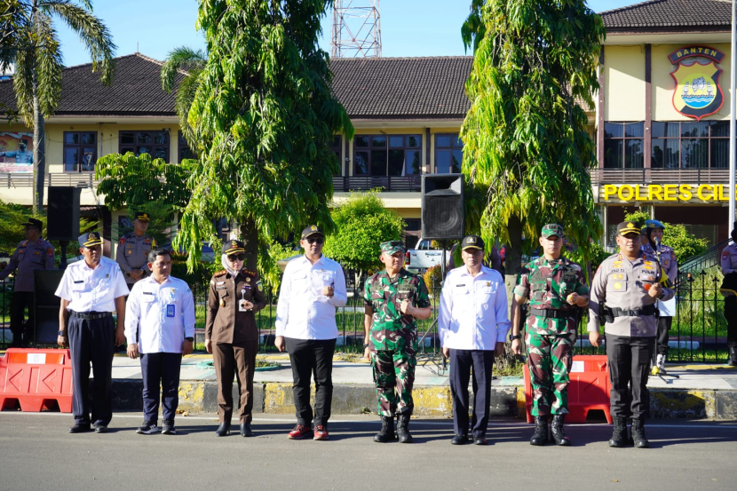 Apel Gelar Pasukan Operasi Ketupat Maung Tahun 2023 di depan Polres Cilegon, Senin (17/4/2023). Foto: Diskominfo Kota Cilegon