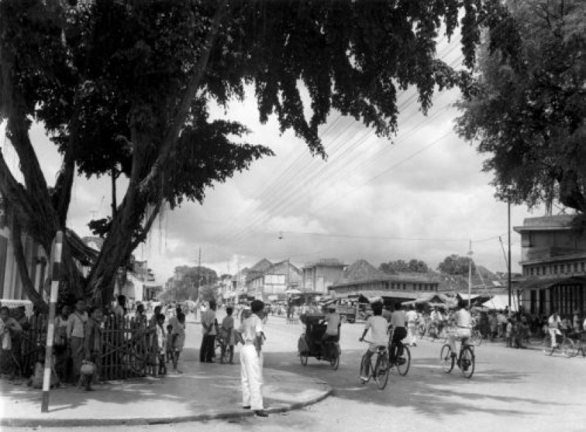 Suana jalan Malioboro, Yogyakarta, pada Desember 1947. (Foto: Gahetna.nl)
