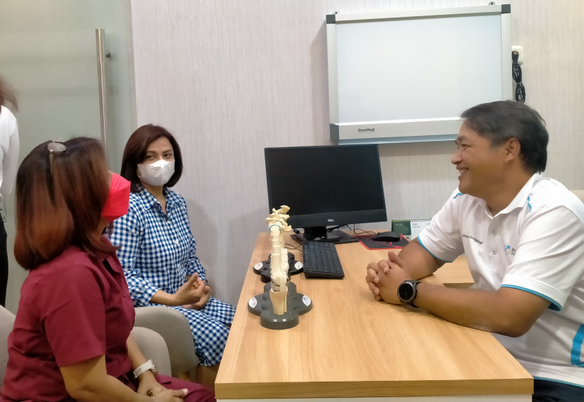 Persada Hospital meluncurkan Hip & Knee Clinic di Kota Malang, Sabtu (11/2023). Klinik ini menyediakan layanan premium satu pintu untuk pasien yang mengalami masalah kesehatan di lutut dan panggul. Foto: Wilda Fizriyani