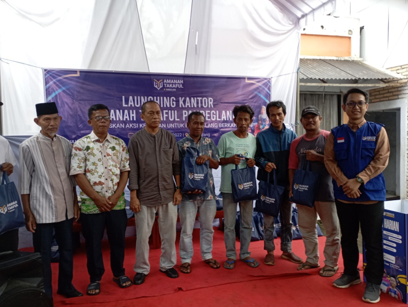 Amanah Takaful menggelar pengobatan gratis 1.000 pasien, meresmikan Kantor Perwakilan Pandeglang dan meluncurkan relawan kemanusiaan Amanah Humanity Reponse (AHR), 5-6 November 2022. (Foto-foto: Dok Amanah Takaful)