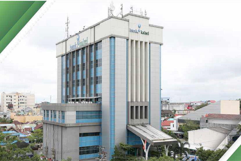 The main building of Bank Kalsel di Kalimantan.