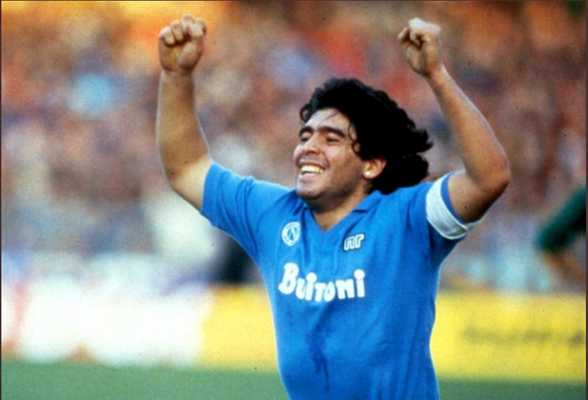 Diego Armando Maradona (Twitter/@en_sscnapoli)