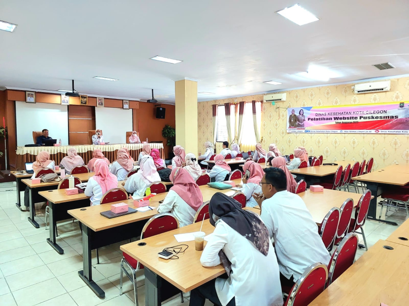 Pelatihan website Puskemas di Aula Utama Dinas Kesehatan Kota Cilegon, Rabu (7/6/2023) .Foto: Diskominfo Kota Cilegon