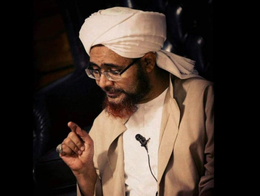 Mudah Diamalkan, Ini Bacaan Dzikir yang Dianjurkan Habib Umar bin Hafidz