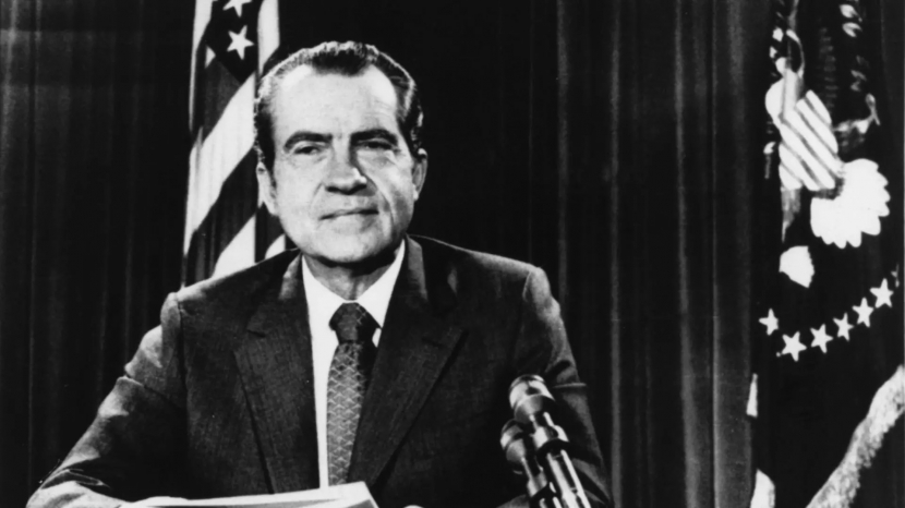 Presiden AS Richard Nixon saat mengumumkan ditinggalkannya standar emas pada 1971 silam. (AP Photo)