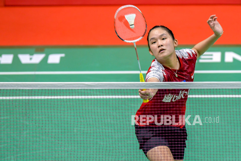 Pemain tunggal putri Indonesia, Ruselli Hartawan mengalahkan wakil Malaysia, Kisona Selvaduray di babak pertama Orleans Masters 2022.