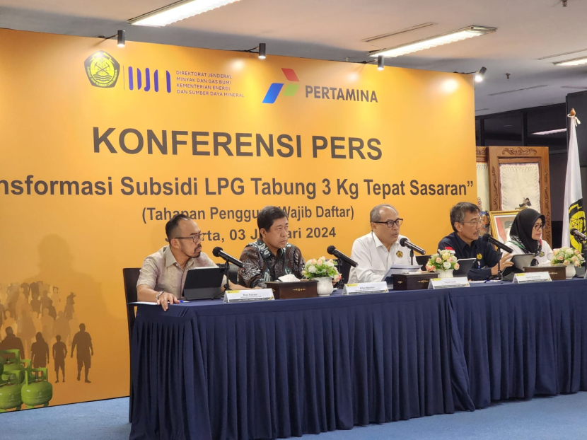 Konferensi pers tentang pengguna wajib daftar LPG 3 Kg, Rabu (3/1/2024). (Dok Humas Patra Niaga)