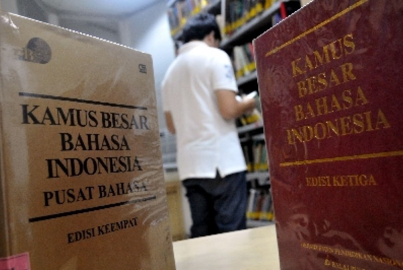 Definisi hiponimi dan contoh-contohnya. Potret Kamus Besar Bahasa Indonesia (KBBI). Foto: Republika/Prayogi