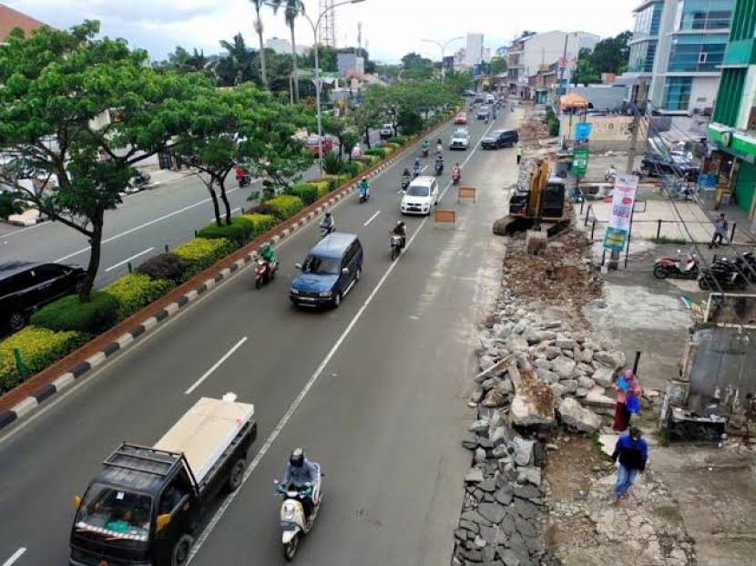 Jalan Margonda Kota Depok.