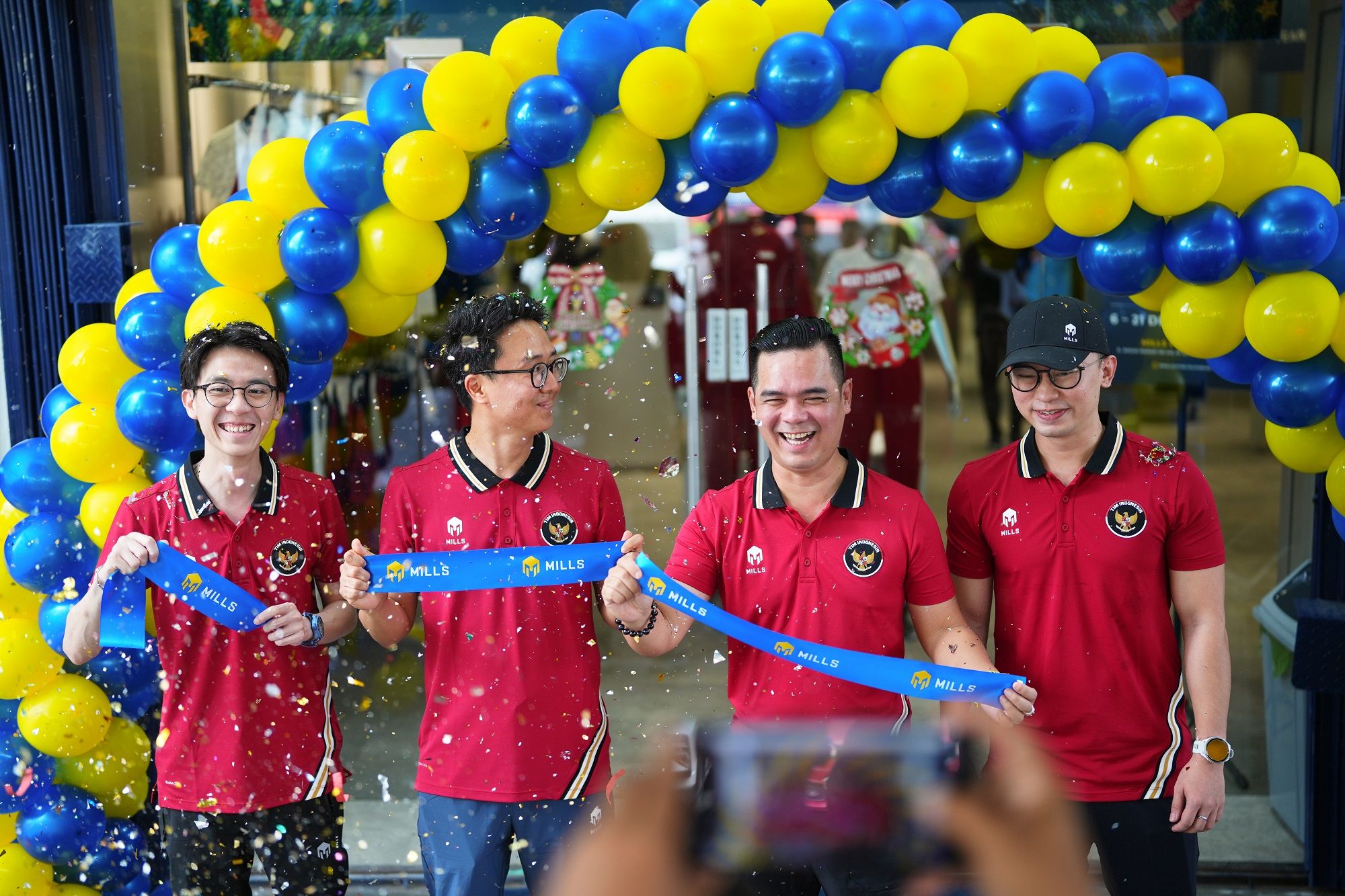 mills buka di palembang