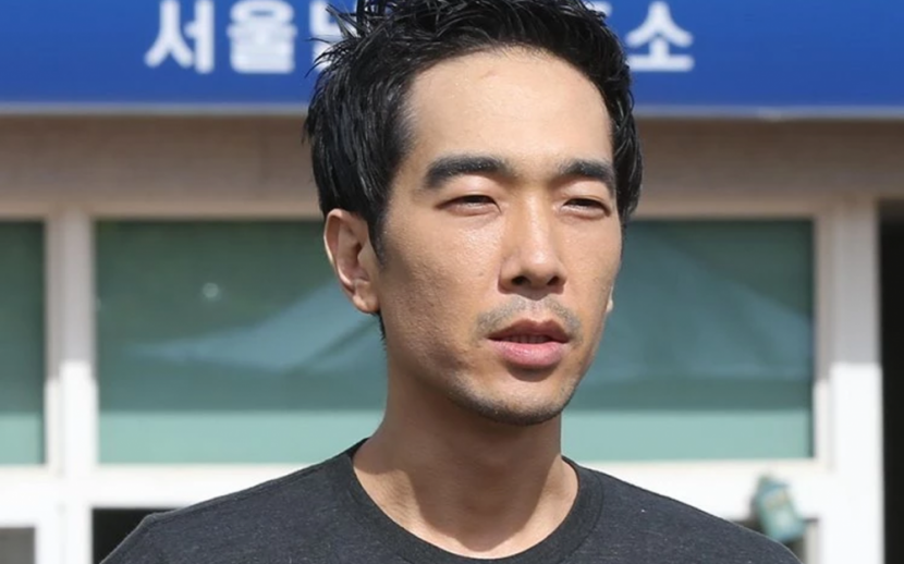 Mantan artis Korea Selatan, Go Young Wook terlibat skandal pelecehan seksual terhadap anak di bawah umur. Dok. Naver
