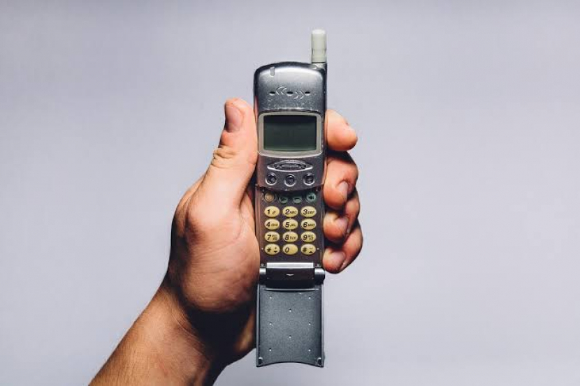 Telepon seluler yang tiba-tiba ngedrop bikin emosi. Begini cara menyiasatinya. Foto: Pixabay