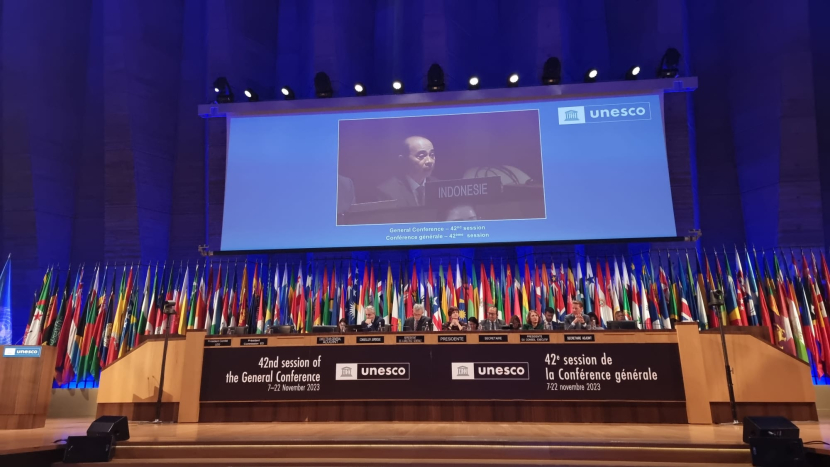Sidang Pleno UNESCO, Paris, Prancis (sumber foto: Wadetap RI di UNESCO: Ismunandar)