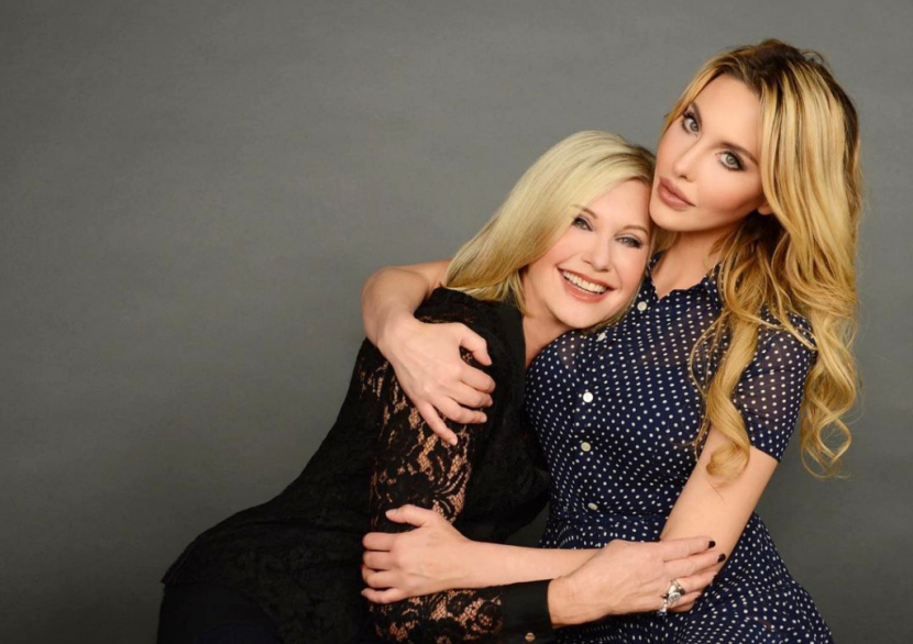 IG/chloelattanziofficial/Ibu dan anak, Olivia Newton John-Chloe Lattanzi