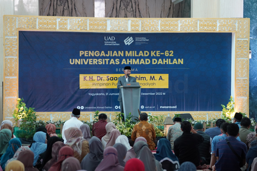 Universitas Ahmad Dahlan Selenggarakan Pengajian Milad Ke-62