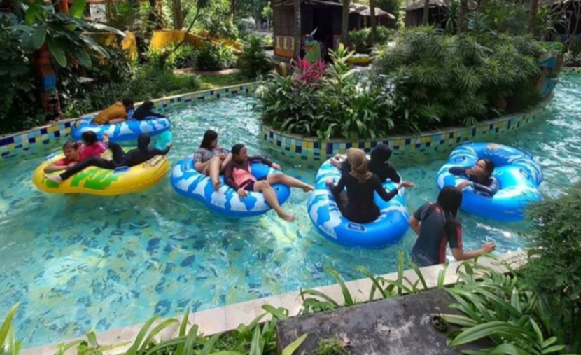 Pengunjung bermain di The Jungle Waterpark Bogor. (Dok The Jungle Waterpark Bogor)