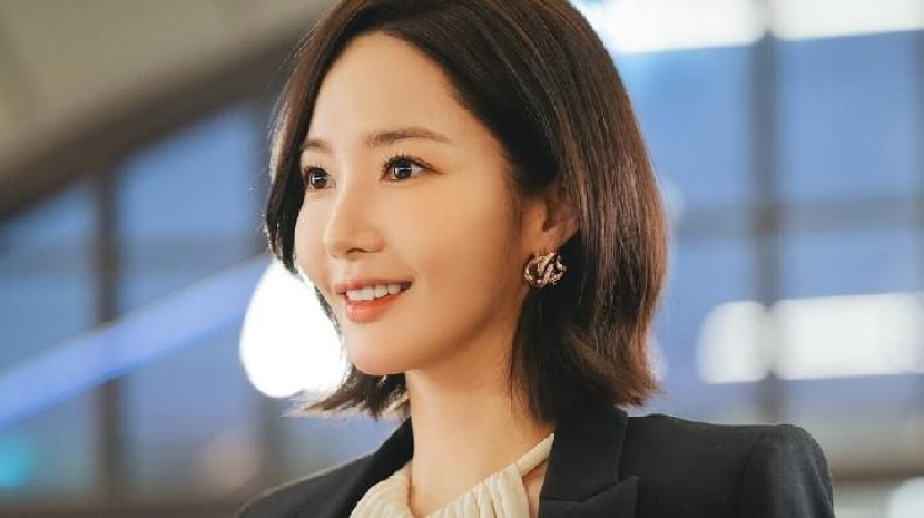 Park Min Young Rebut Posisi Songkang sebagai Aktor Paling Banyak Dicari Minggu Ini. (Netflix)