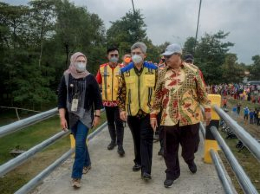 Jembatan Gantung Sukawera. (Diskominfo Indramayu)